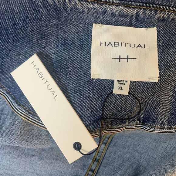Habitual Jean Jacket XL Belted Button Up Tortoise Shell Detail Pockets Denim NWT - Picture 12 of 16